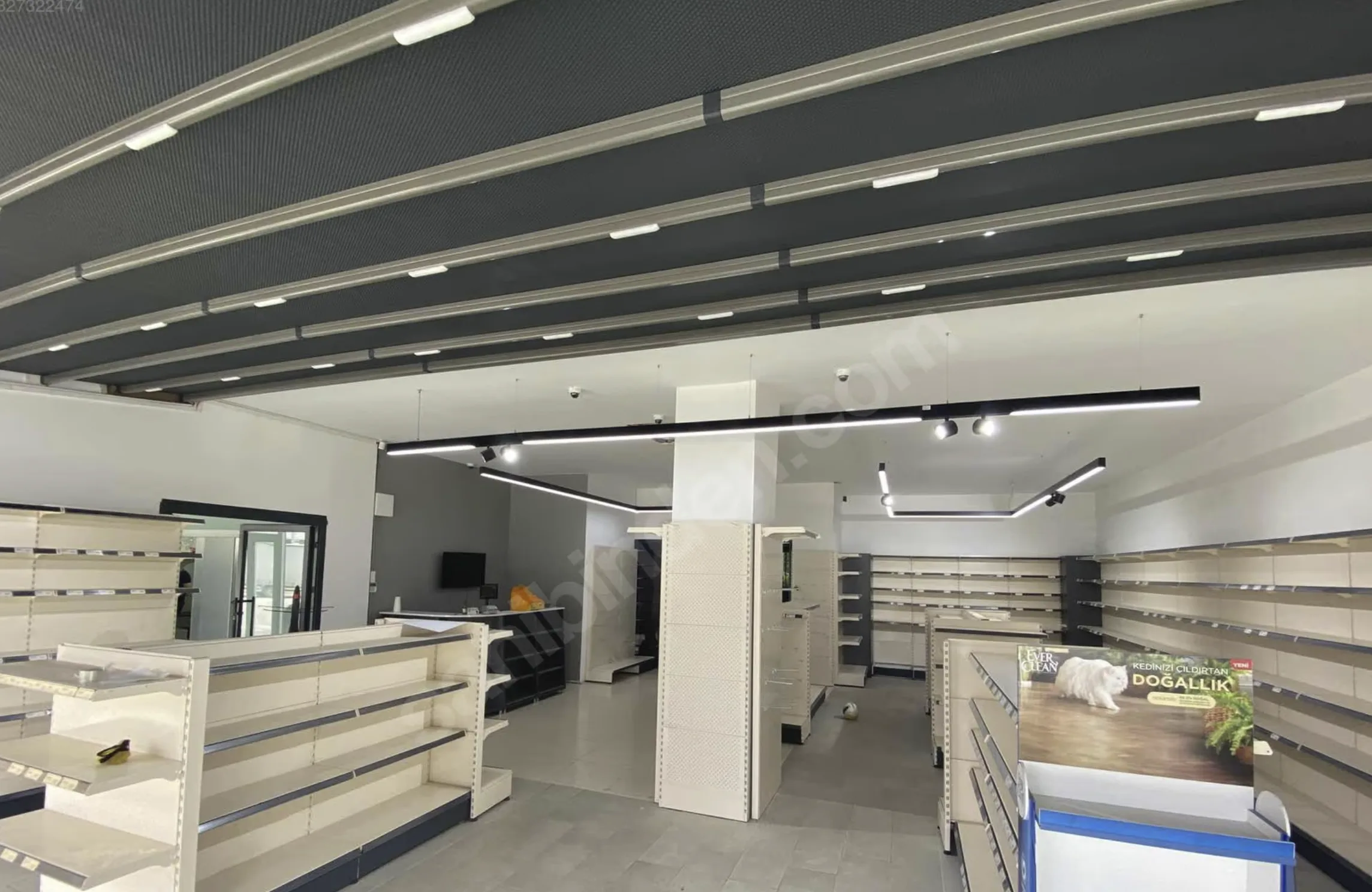 SULTANBEYLİ ADİLDE KİRALIK 400 m² DEPO/ANTREPO