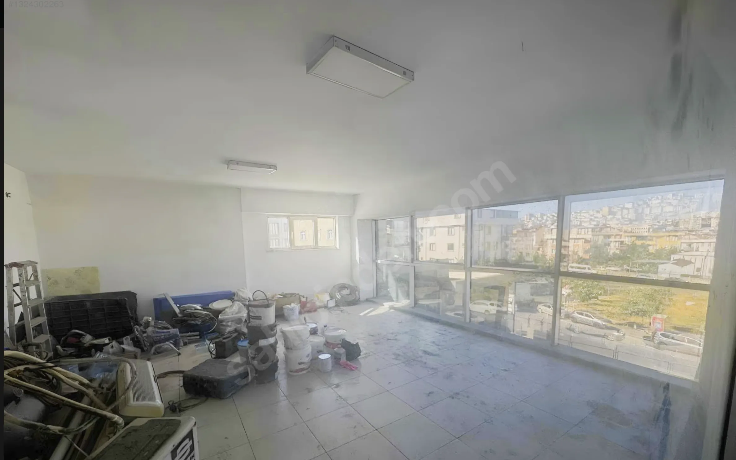 SANCAKTEPE'DE  1100 m2 KAPALI ALANA SAHİP FABRİKA ÜRETİM TESİSİ
