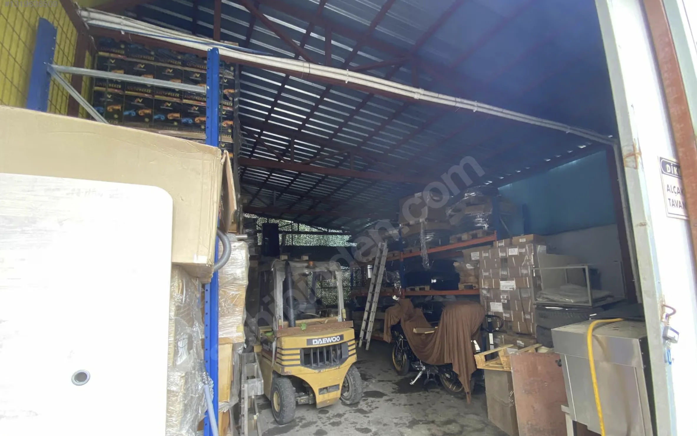 SANCAKTEPE DE KİRALIK 3.500 m² FABRİKA / İMALATHANE