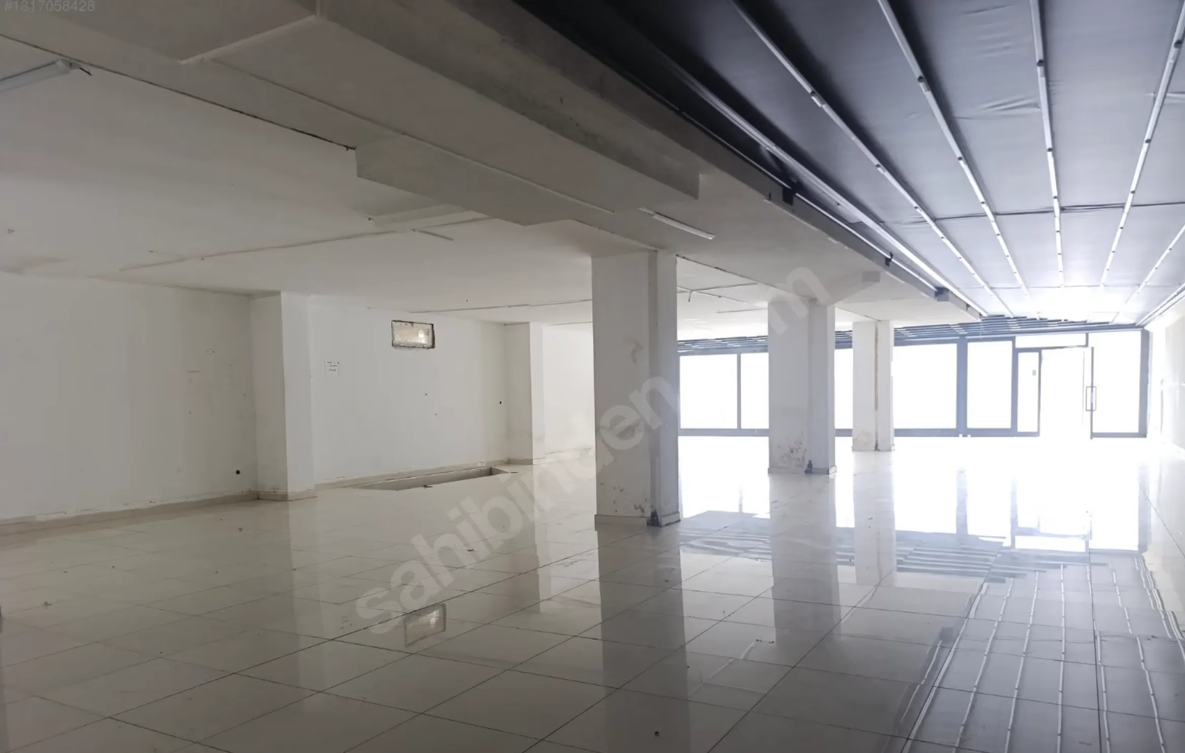 SULTANBEYLİ MİMAR SİNANDA KİRALIK 540 m2 DEPO