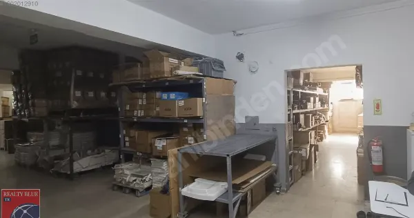 SANCAKTEPE'DE KİRALIK 3600 M2 KAPALI ALANA SAHİP FABRİKA