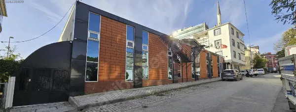 ÜMRANİYE'DE 1250 M2 KAPALI ALANA SAHİP FABRİKA