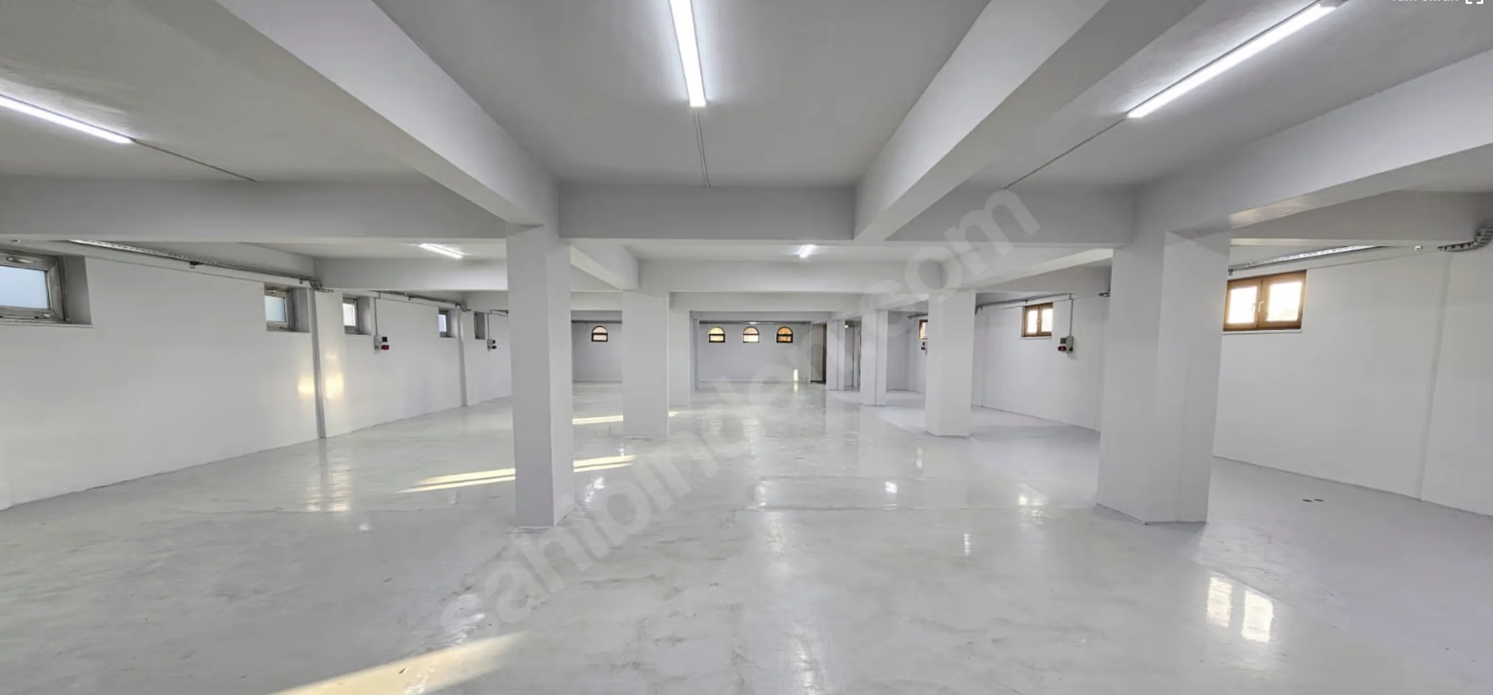 ÜMRANİYE'DE 1250 M2 KAPALI ALANA SAHİP FABRİKA